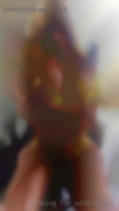 Looking for  casual with black girl  sex.